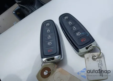 2013 Lincoln Mkx z USA, uszkodzony, nr VIN 2LMDJ6JK9DBL37711